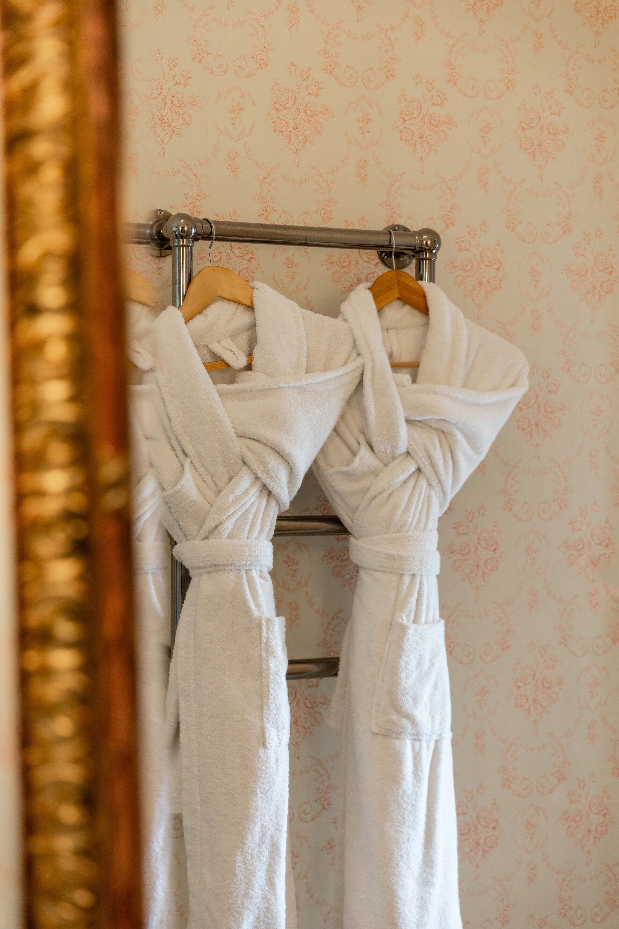 premium room, garden view | bathroom | free toiletries, hair dryer, bathrobes, slippers