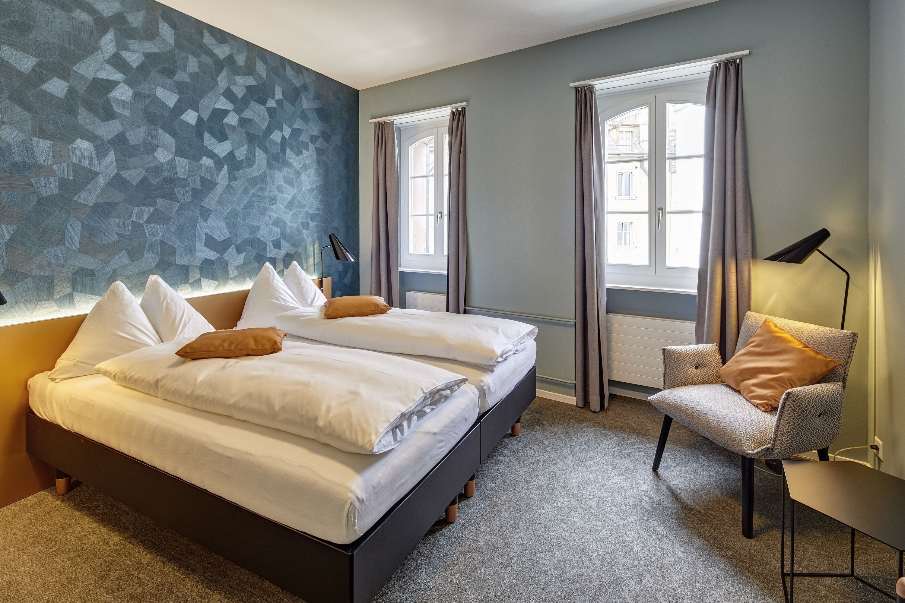 1 bedroom, down duvets, in-room safe, desk