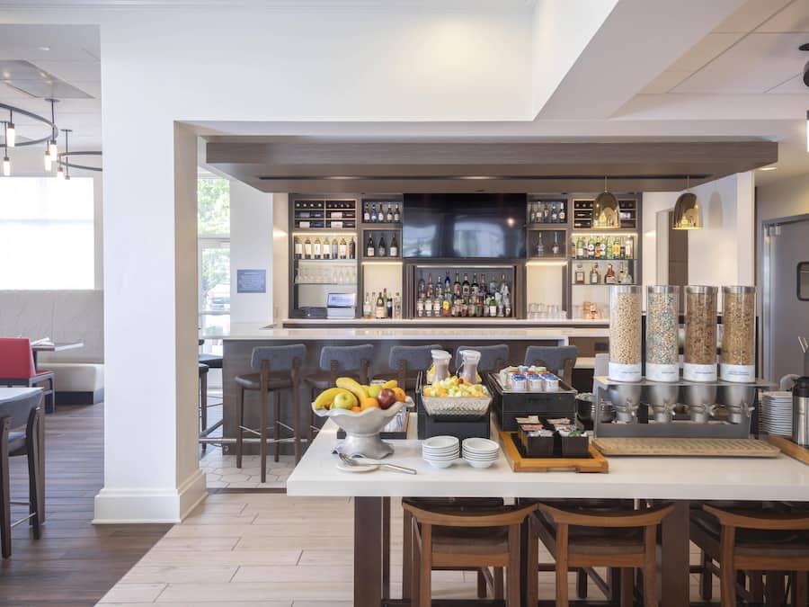 Daily cooked-to-order breakfast (USD 12.95 per person)