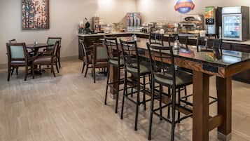 Free daily buffet breakfast