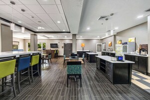 Desayuno buffet incluido todos los días 