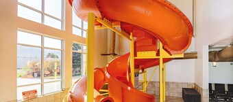 Comfort Inn & Suites Logan Near University