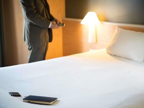 Habitación, 1 cama matrimonial | Escritorio, insonorización, cunas gratuitas y camas extra gratis