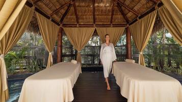 Couples treatment room(s), body treatments, hydrotherapy, aromatherapy