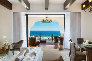 Televisión LCD, estación para iPod, mesa de ping pong