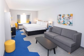 Premium bedding, desk, iron/ironing board, free WiFi - Microtel Inn & Suites by Wyndham Olean/Allegany (Olean)