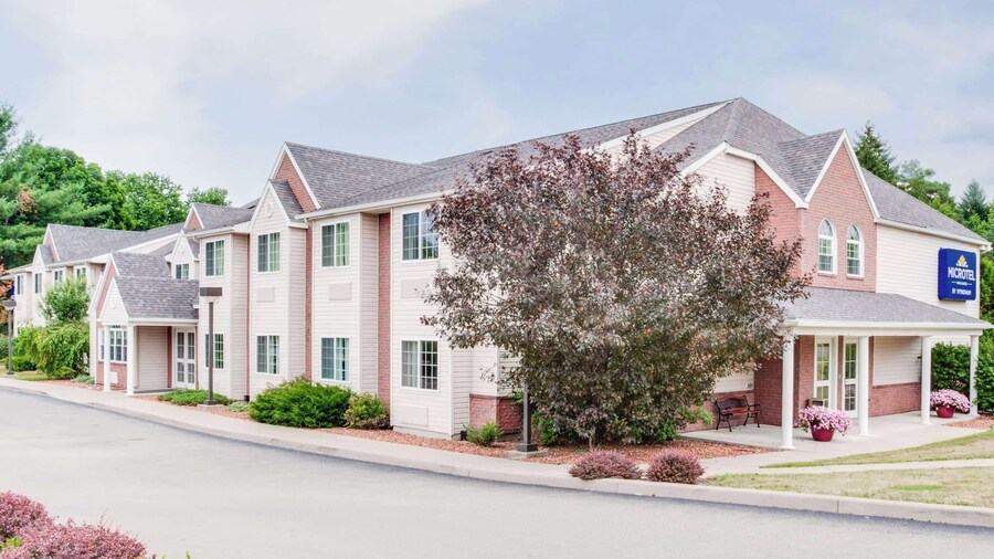 Microtel Inn & Suites by Wyndham Olean/Allegany