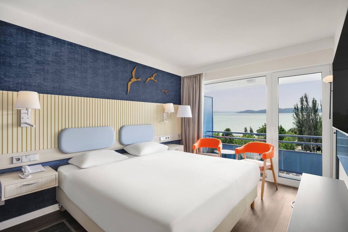 Chambre Premium Double ou avec lits jumeaux, vue lac