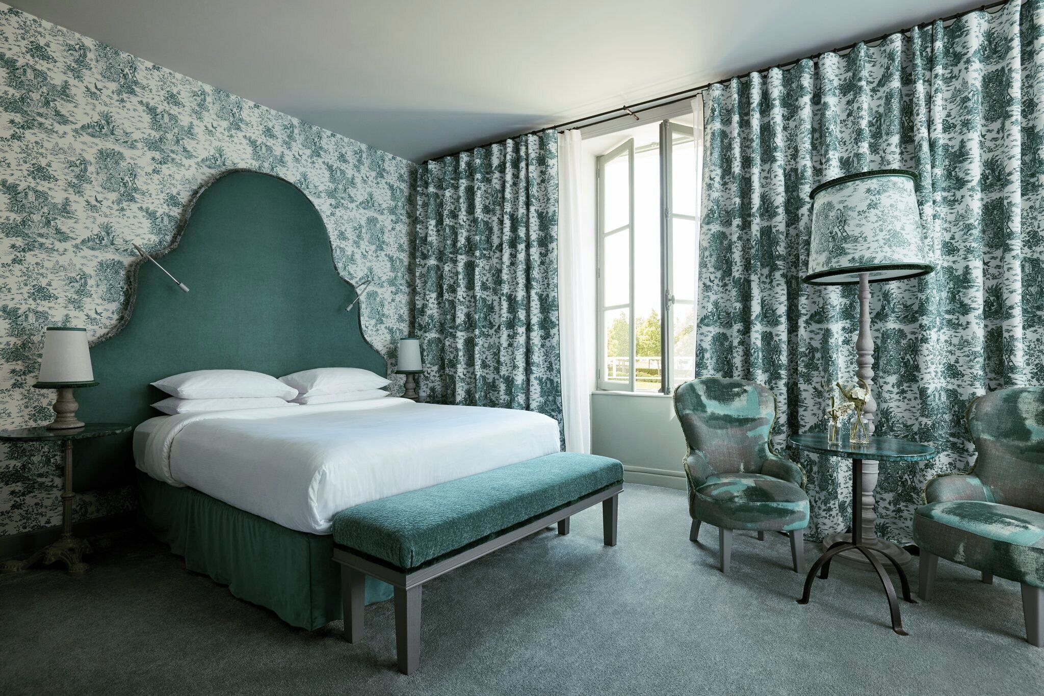 Rom (Clos) | Minibar, safe på rommet, skrivebord og wi-fi (inkludert)