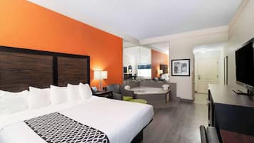 Deluxe Studio Suite, 1 King Bed, Non Smoking | Premium bedding, desk, iron/ironing board, free cots/infant beds