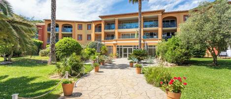 Façade de lâhĂ©bergement