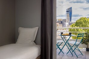 Coffres-forts dans les chambres, bureau, chambres insonorisées