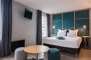 In-room safe, desk, soundproofing, free cots/infant beds - Hôtel Sanso by HappyCulture (Ex Quality Bercy Bibliotèque) (Paris)
