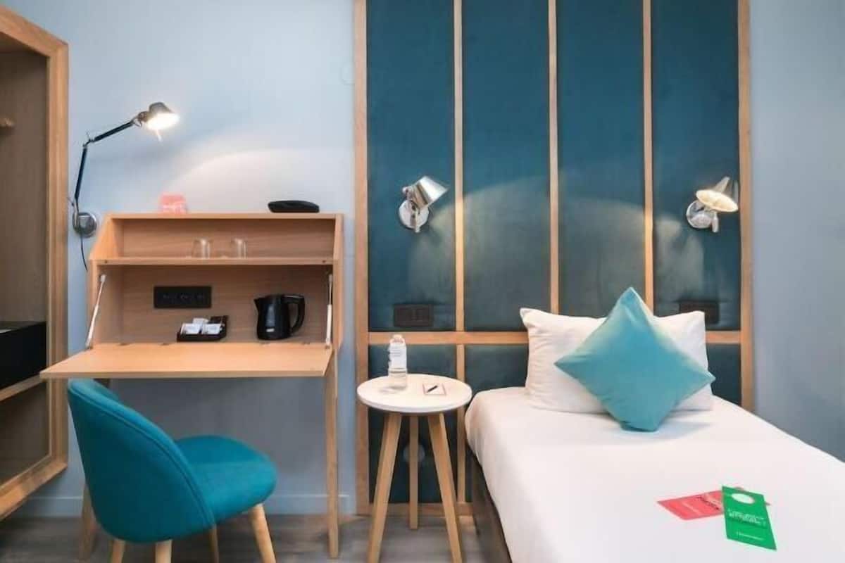 Caja de seguridad en la habitación, escritorio y insonorización
