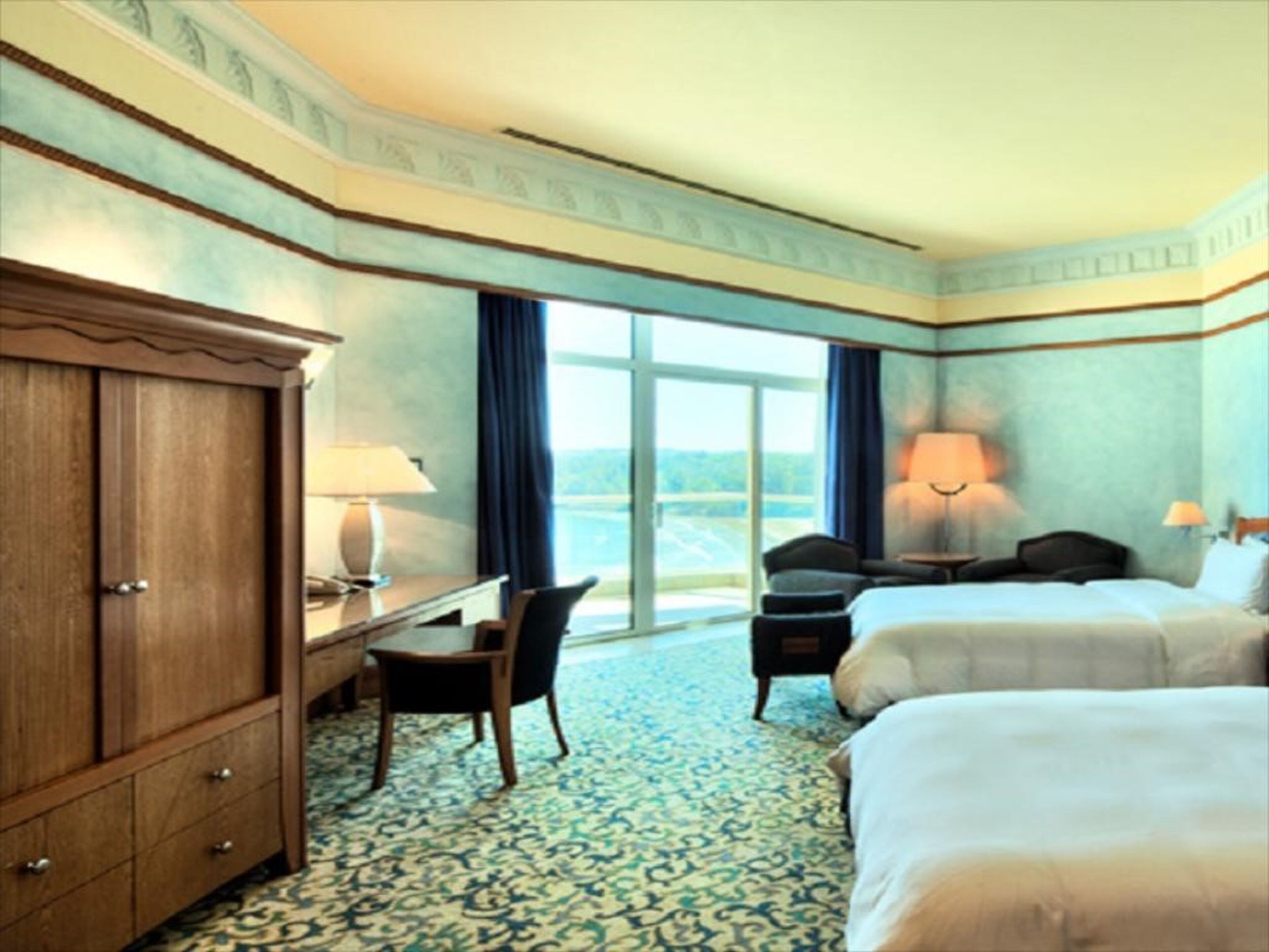 ocean room | minibar, in-room safe, desk, blackout curtains