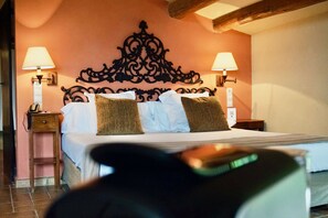 디럭스 스위트 | 1 개의 침실, 미니바, 객실 내 금고, 책상