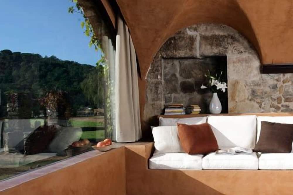 Mas Salvi Country Boutique Hotel
