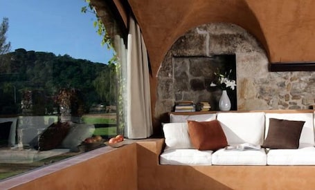 Terraza o patio. Mas Salvi Country Boutique Hotel