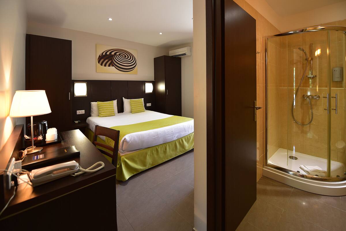 superior double room, terrace  | premium bedding, minibar, in-room safe, desk