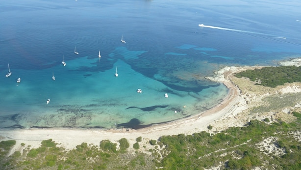 Nær stranden