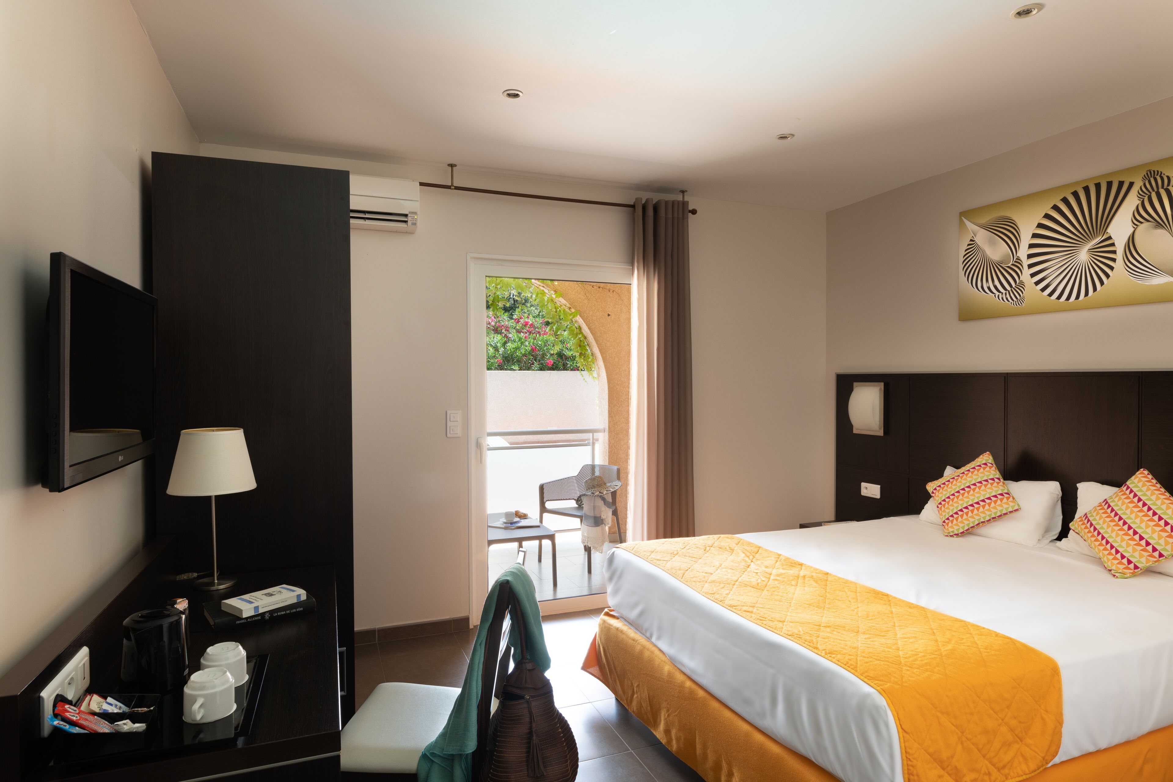 superior double room, terrace  | premium bedding, minibar, in-room safe, desk