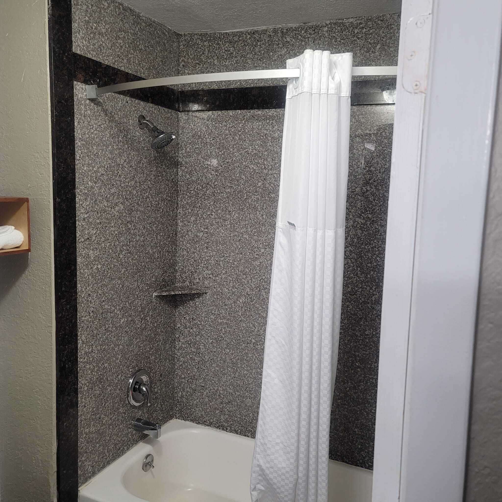 Photo - Travelodge By Wyndham San Antonio Downtown Northeast