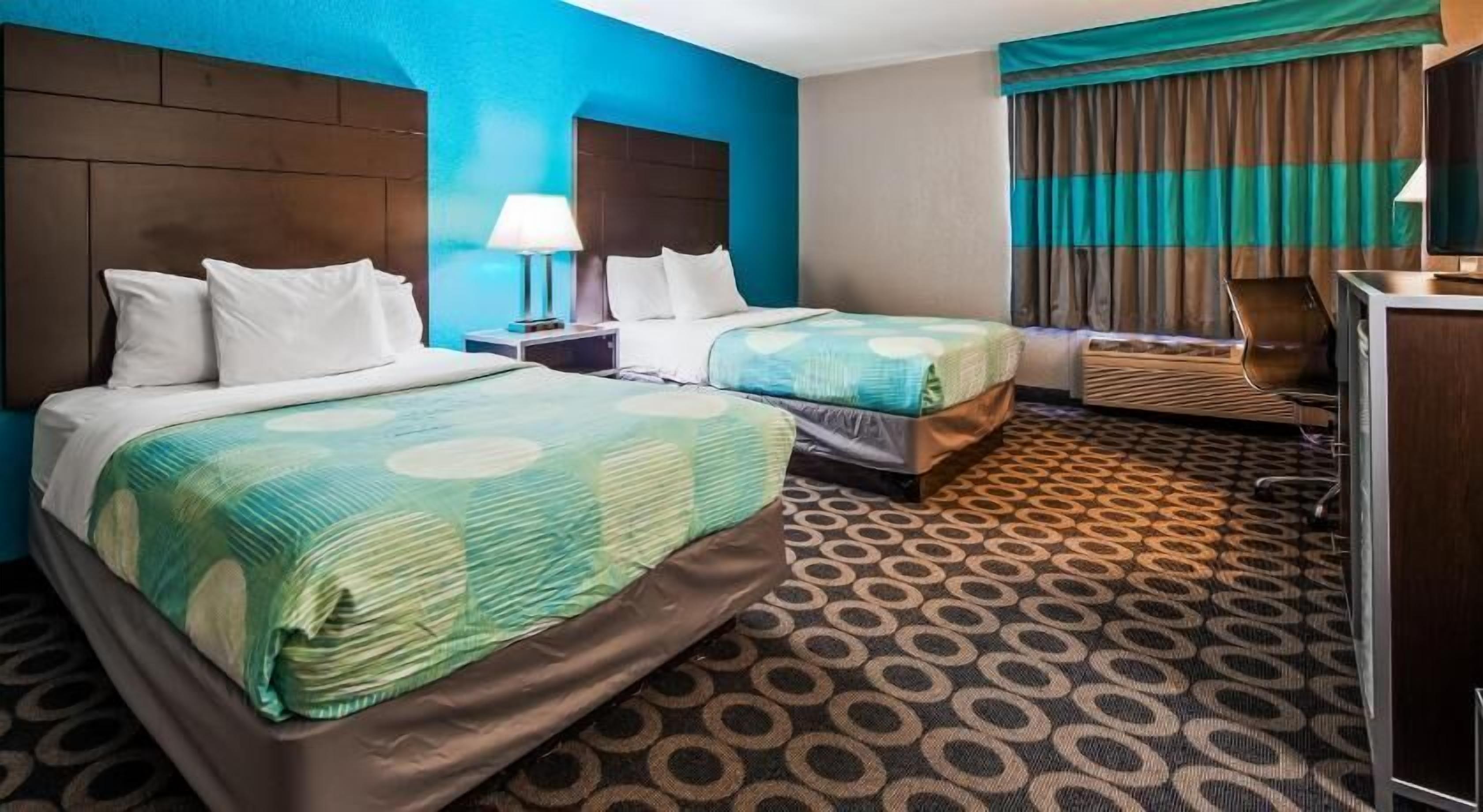 In-room safe, laptop workspace, blackout curtains, soundproofing