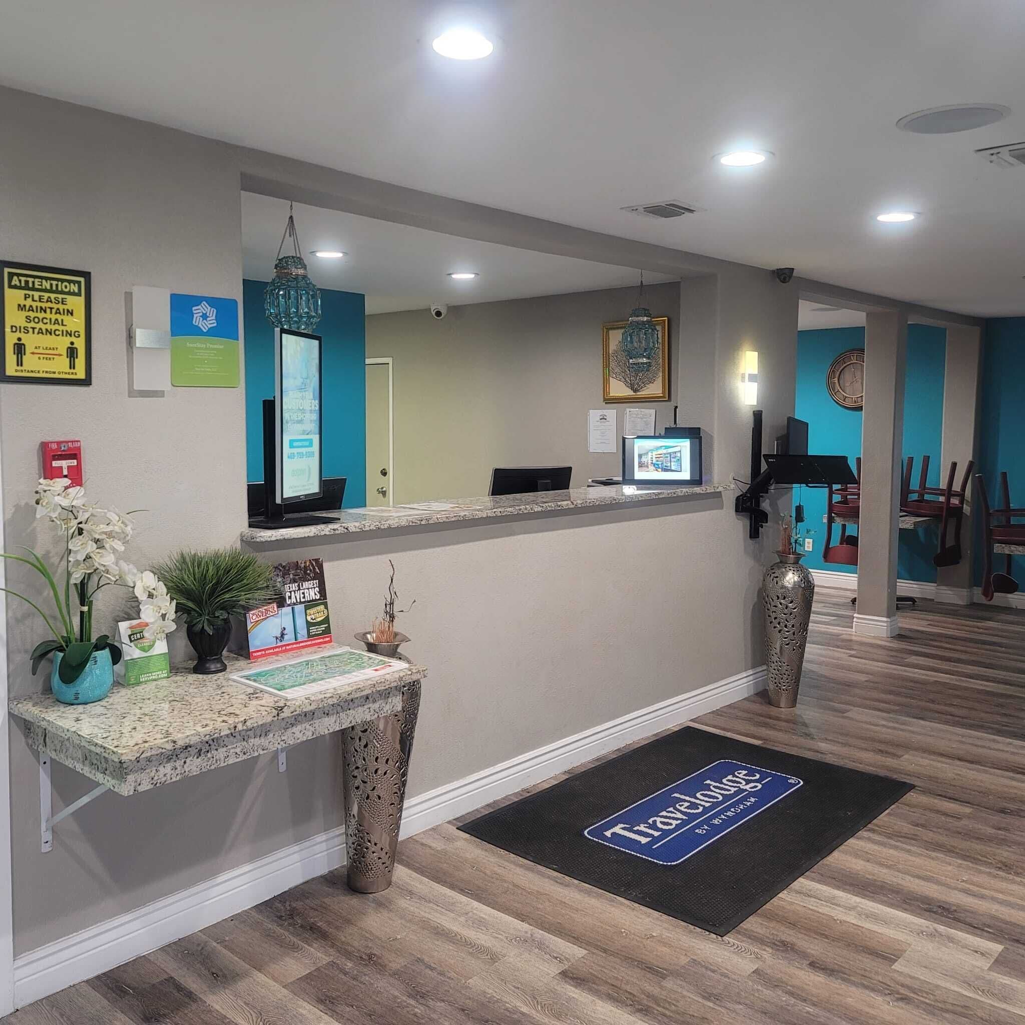 Foto - Travelodge by Wyndham San Antonio Downtown Northeast