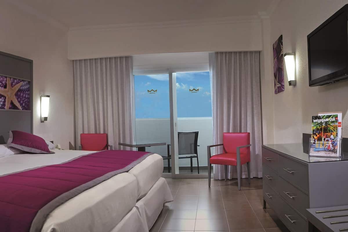 1 bedroom, minibar, in-room safe, laptop workspace