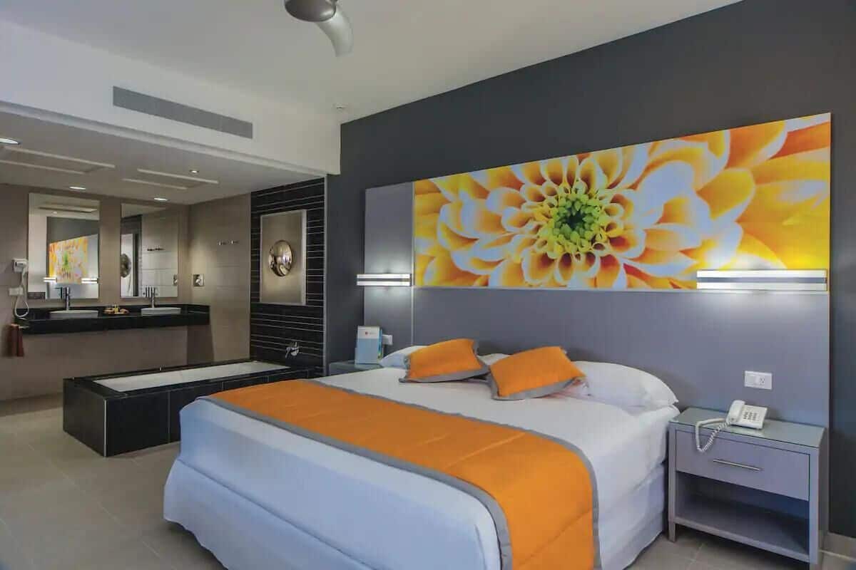 1 bedroom, minibar, in-room safe, laptop workspace