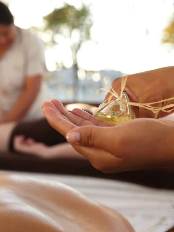 Sauna, hot tub, body treatments, aromatherapy, facials