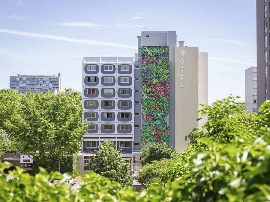 Fachada da propriedade