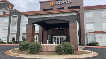 Bagian depan properti