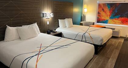 La Quinta Inn & Suites by Wyndham OKC North - Quail Springs
