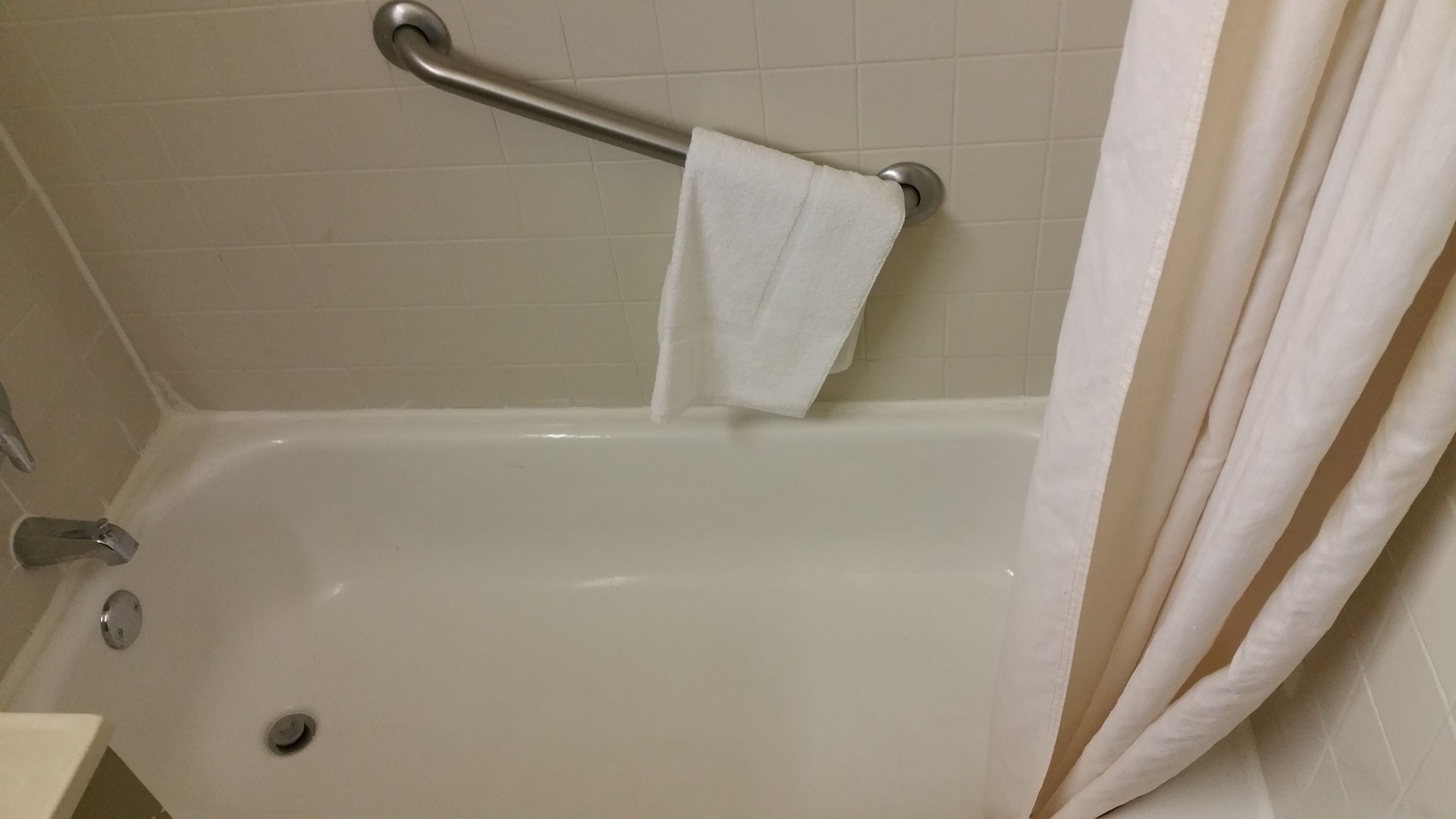 Standard Room, 1 King Bed, Non Smoking | Desk, free WiFi, bed sheets, alarm clocks