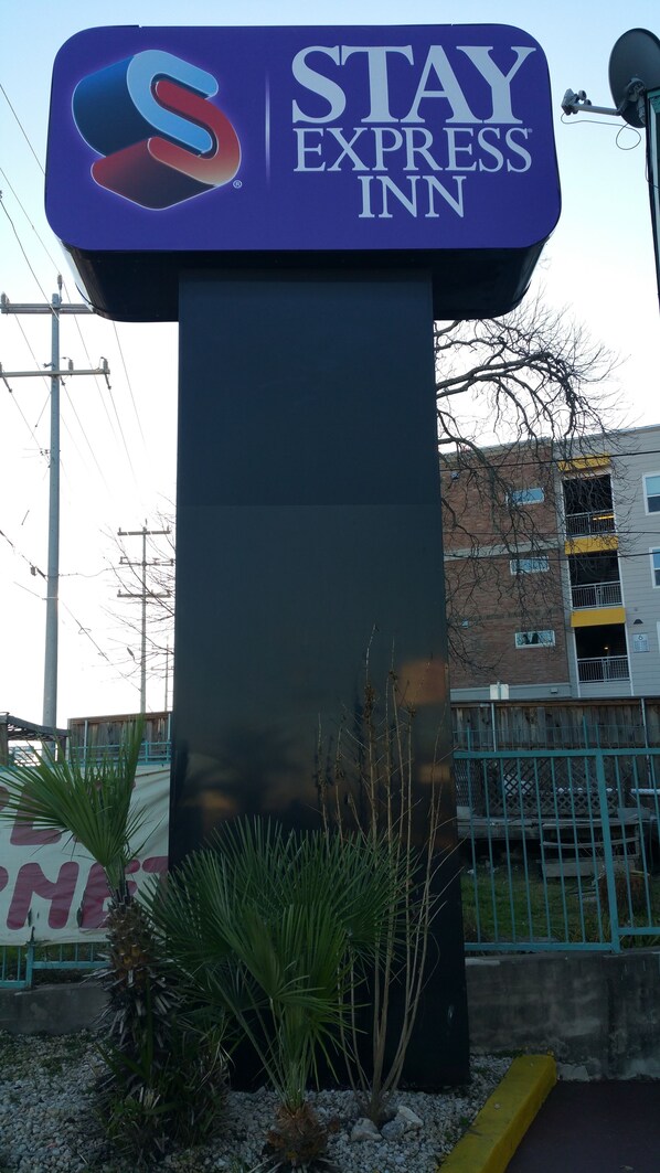 Front of property - Stay Express Inn Near Ft. Sam Houston (San Antonio)