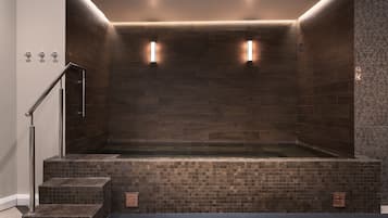 Sauna, hot tub, body treatments, Swedish massages, facials