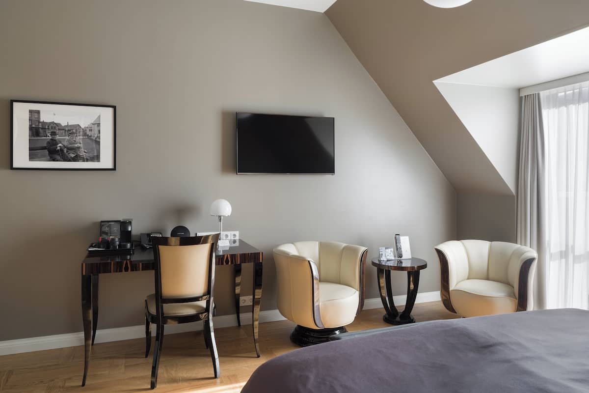 Superior Room, 1 King Bed