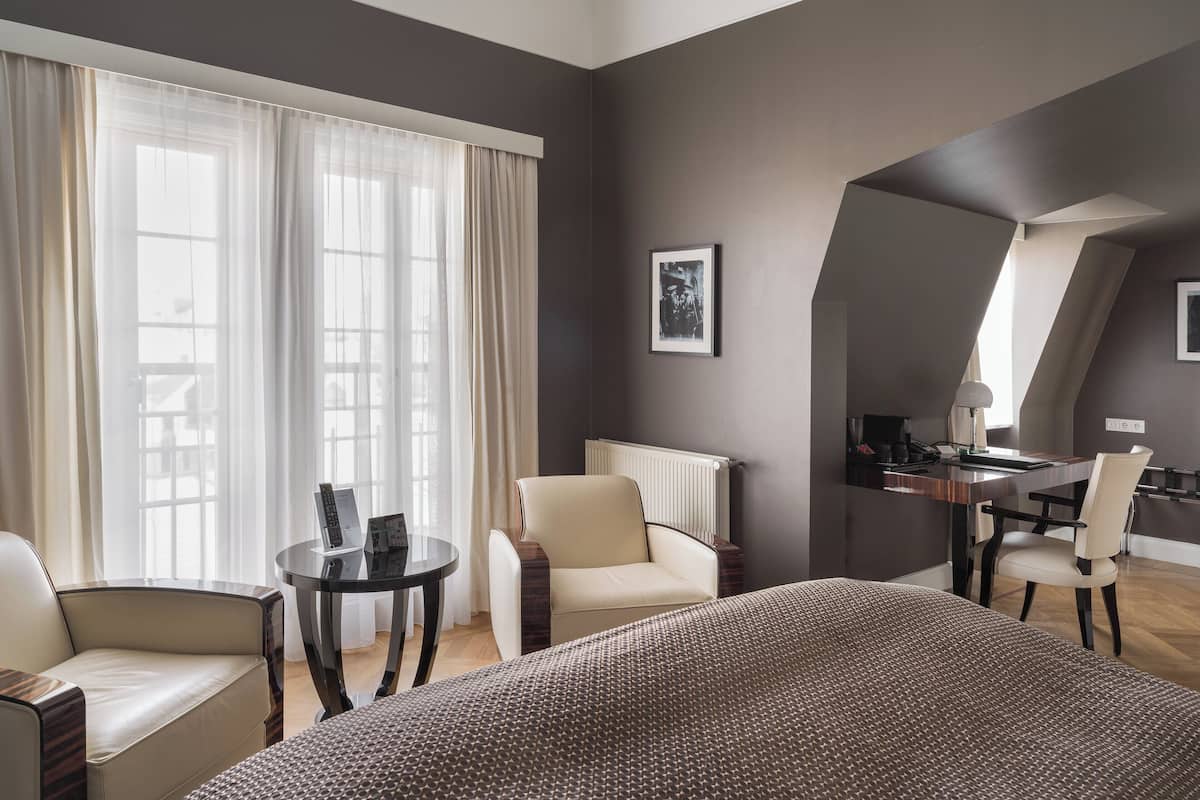 Deluxe Double Room, 1 King Bed