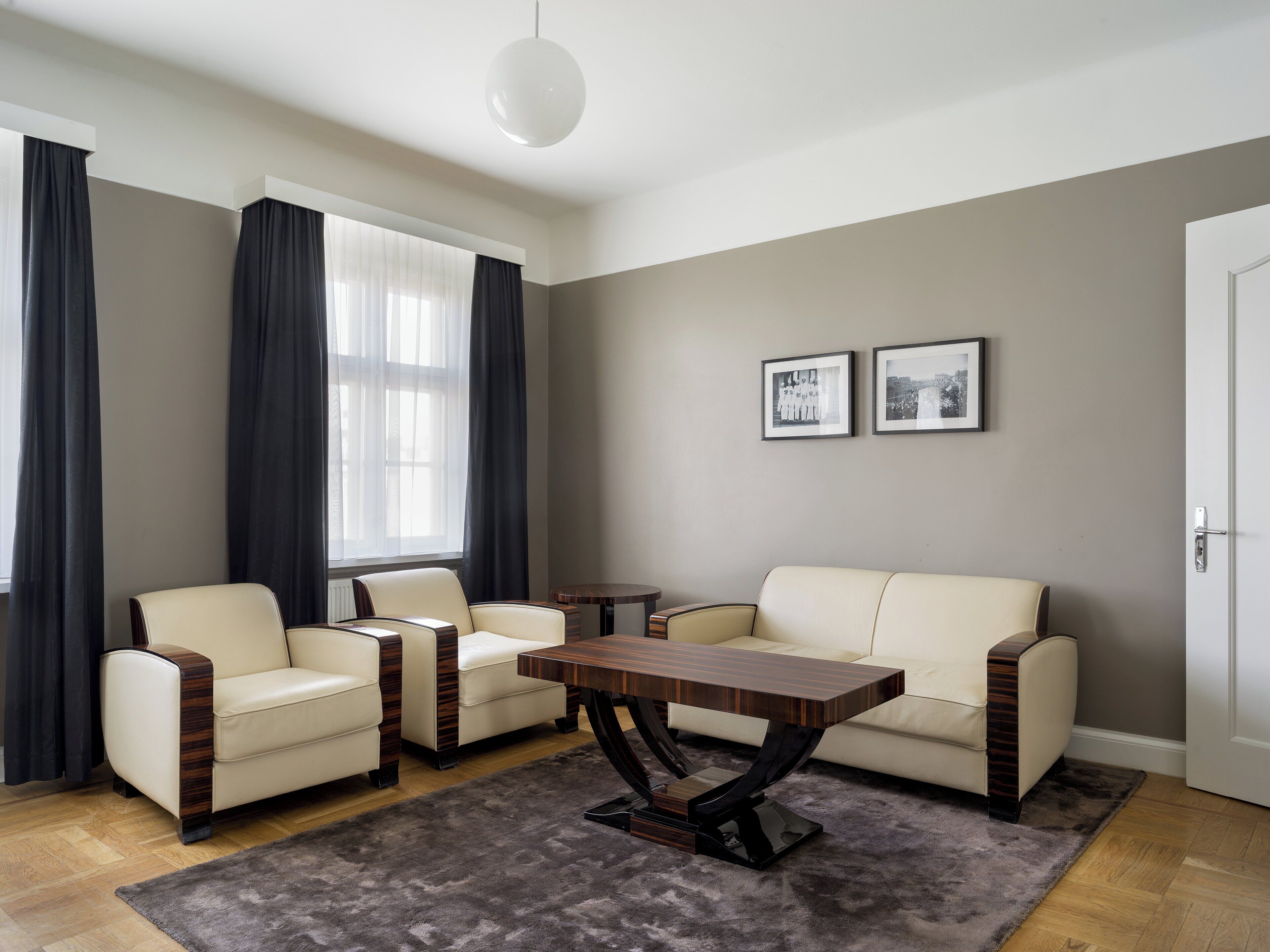 Suite, 1 cama King size | Minibar, caja de seguridad en la habitación y escritorio 