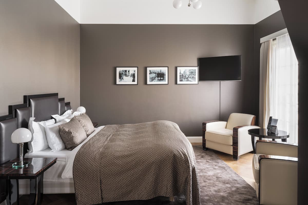 1 bedroom, minibar, in-room safe, desk