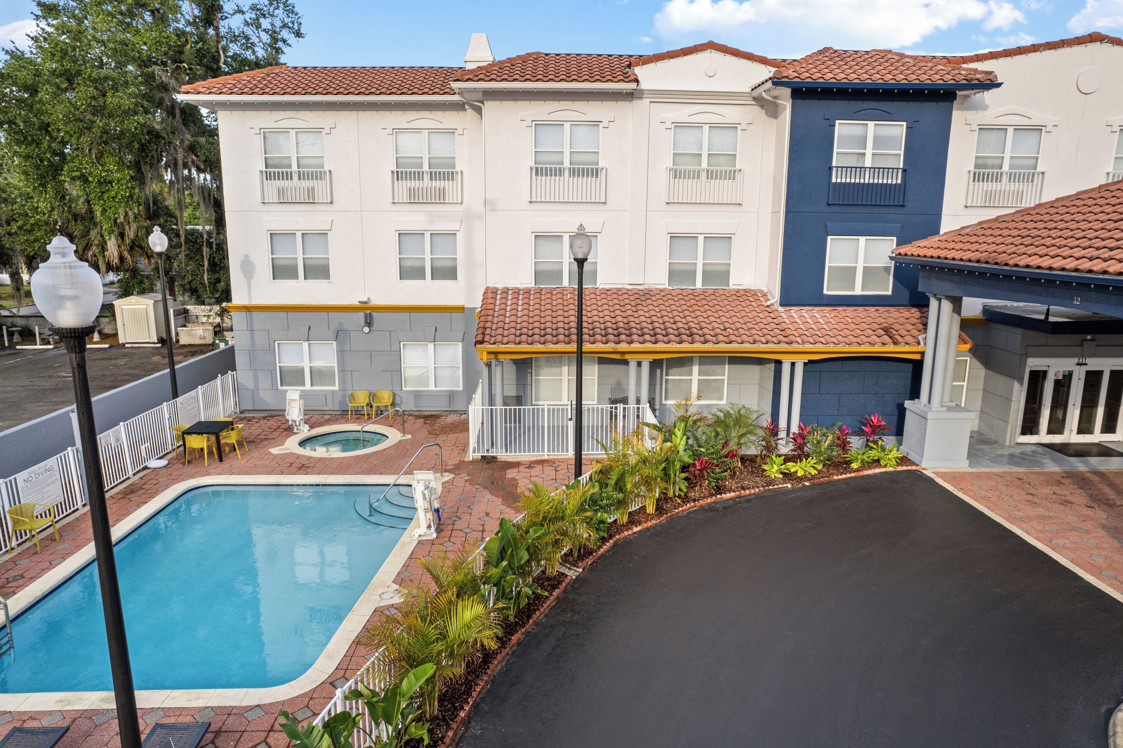 Outdoor pool
