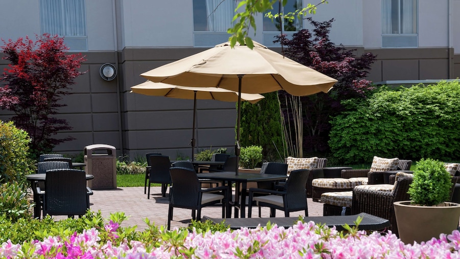 Hilton Garden Inn Newport News