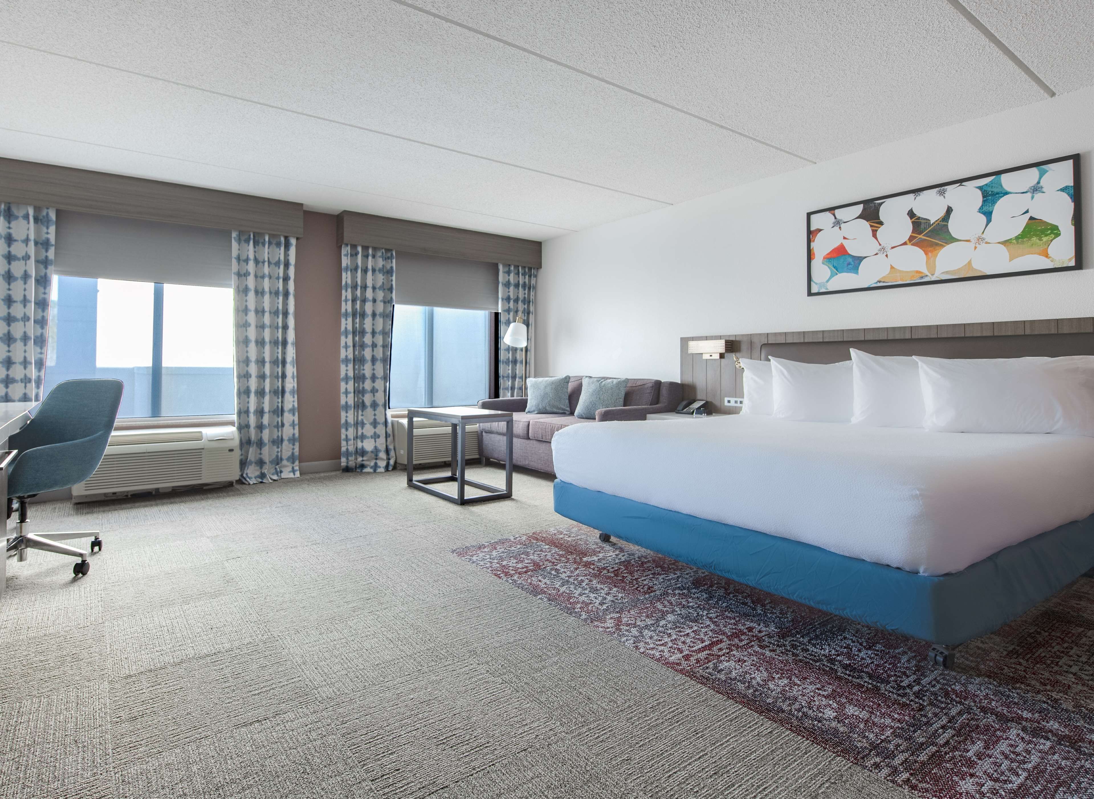 32-inch flat-screen TV with cable channels, TV, pay films