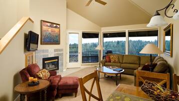 River Ridge Two Bedroom Condo, Hot Tub