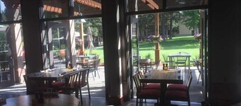Mount Bachelor Village Resort