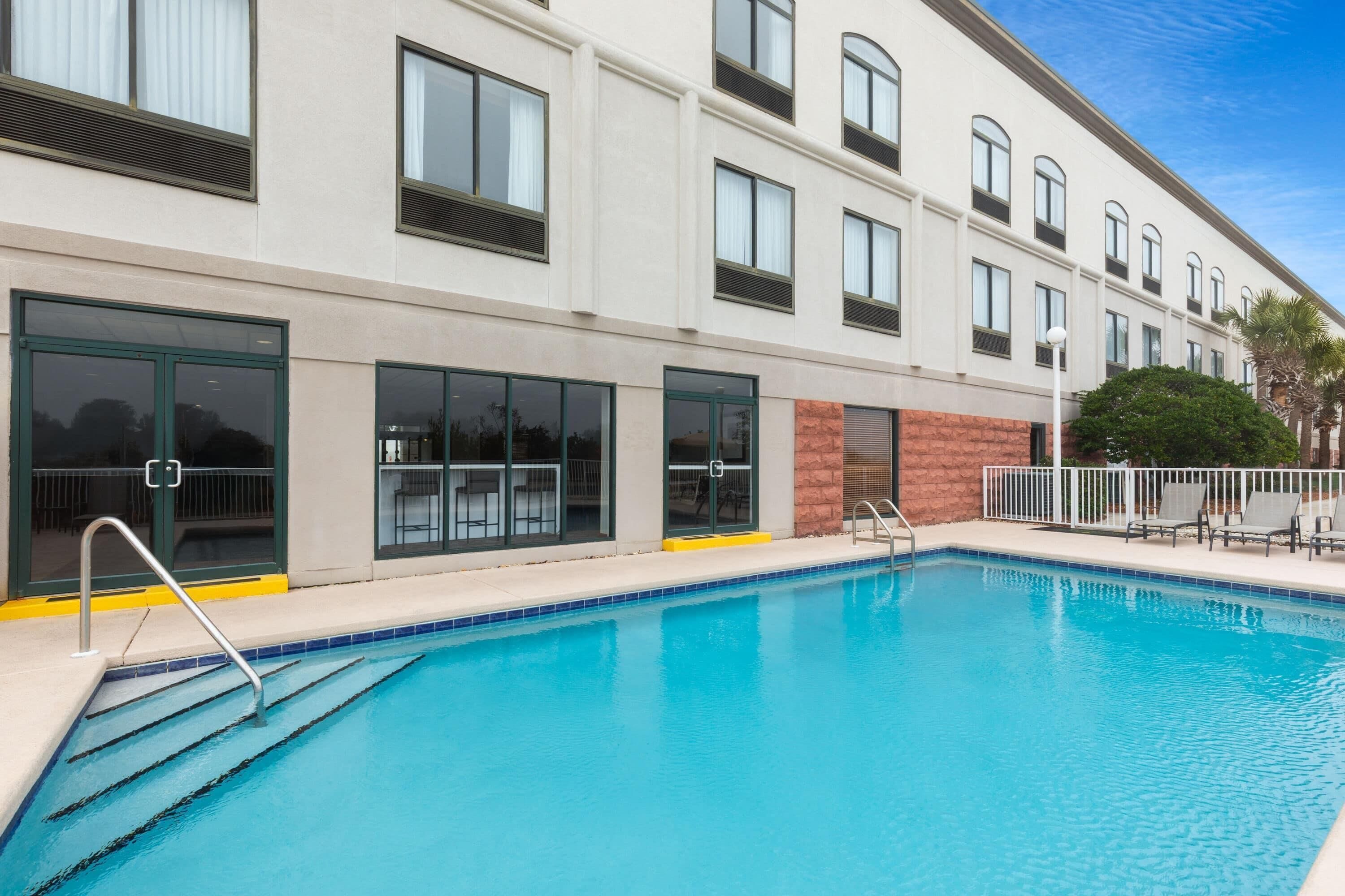 Photo - Wingate by Wyndham Destin