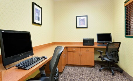 Wingate by Wyndham Destin FL - Image 17