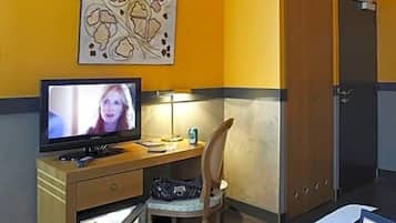 Coffres-forts dans les chambres, bureau, rideaux occultants
