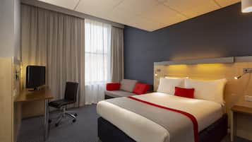 1 bedroom, hypo-allergenic bedding, desk, blackout drapes